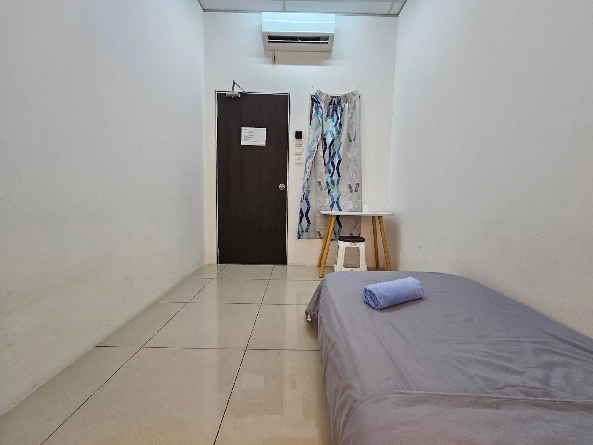 Color Mixed Home Hostel جورج تاون المظهر الخارجي الصورة